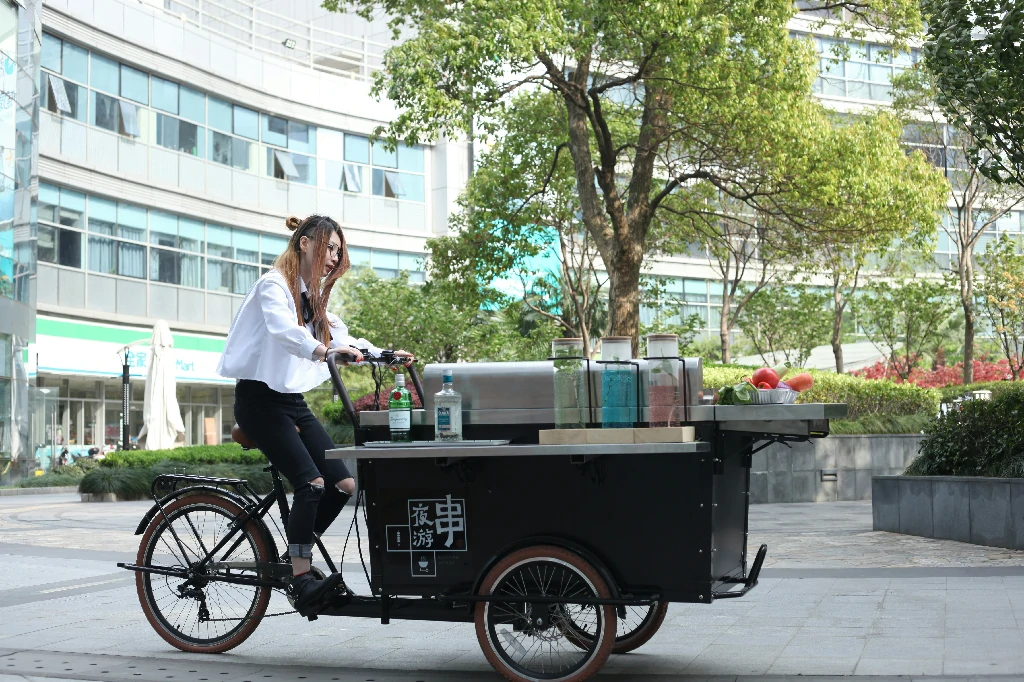 Mô hình xe cà phê take away chuẩn SEO