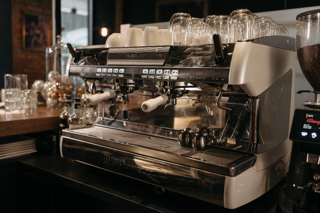 Công nghệ chiết xuất SIS và nồi hơi đồng của Nuova Simonelli Appia Life
