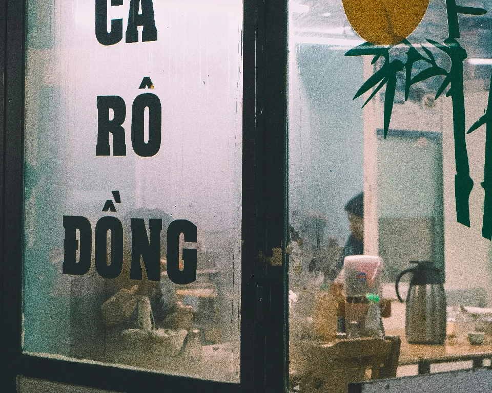 chọn thời điểm khai trương cafe